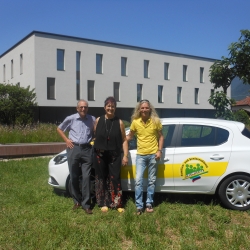 site:img/Entenrennen Meran Spende Auto/DSCN3758.JPG